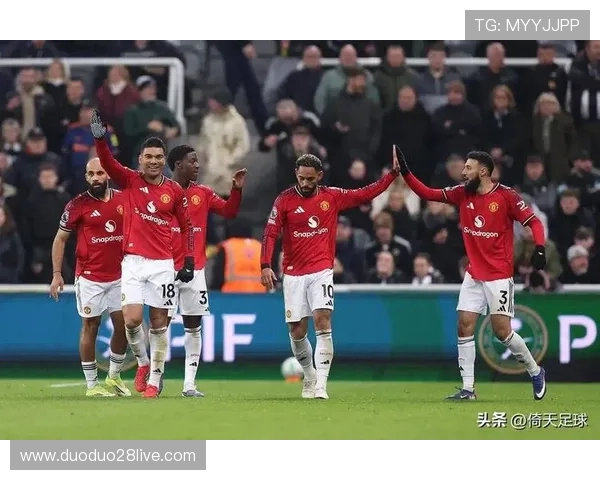 英超最新比分更新，实时跟踪每场比赛精彩进程与赛果分析